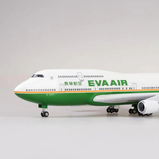 Boeing 747 EVA Air