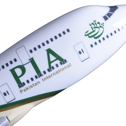 Boeing 747 PIA